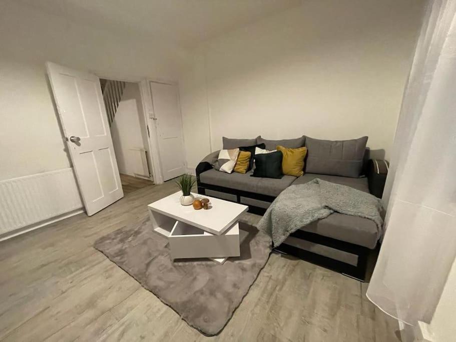 Beautiful 2 Bedroom On Tower Bridge Londýn Exteriér fotografie